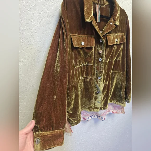 Aratta Silent Journey Velvet A Tulip Garden Jacket Size Small - Picture 10 of 12
